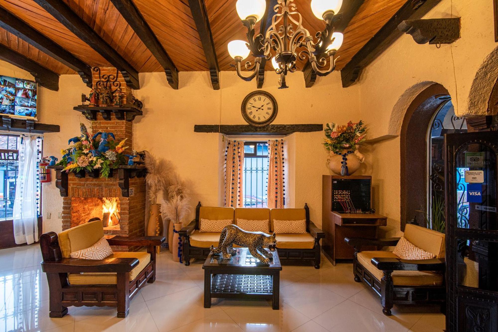 Hotel Palacio De Moctezuma San Cristóbal de Las Casas Extérieur photo